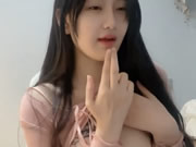 超級清純美少女下海直播